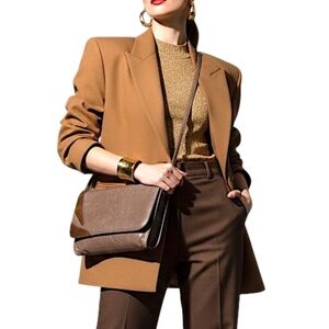 Vintage 70s 80s rectangular taupe brown leather crossbody flap bag clutch